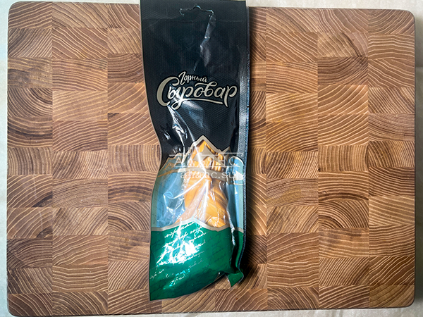 Сыр 100 гр ГОРНЫЙ СЫРОВАР (Косичка) в Северодвинске