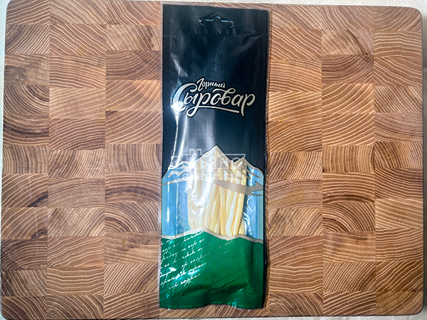 Сыр 60 гр ГОРНЫЙ СЫРОВАР (Нити копчёные) в Северодвинске