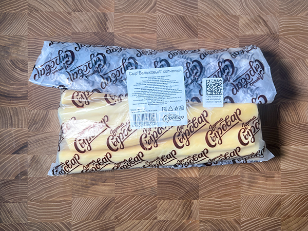 Сыр 1 кг ГОРНЫЙ СЫРОВАР (Балыковый копчёный) в Северодвинске
